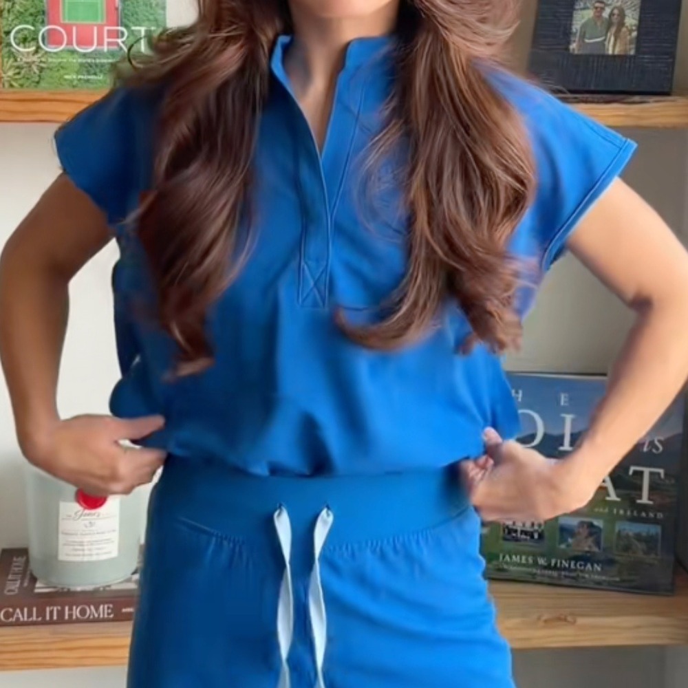 FIGS | Rafaela Oversized Mandarin Collar Scrub Top in Royal Blue | XXS